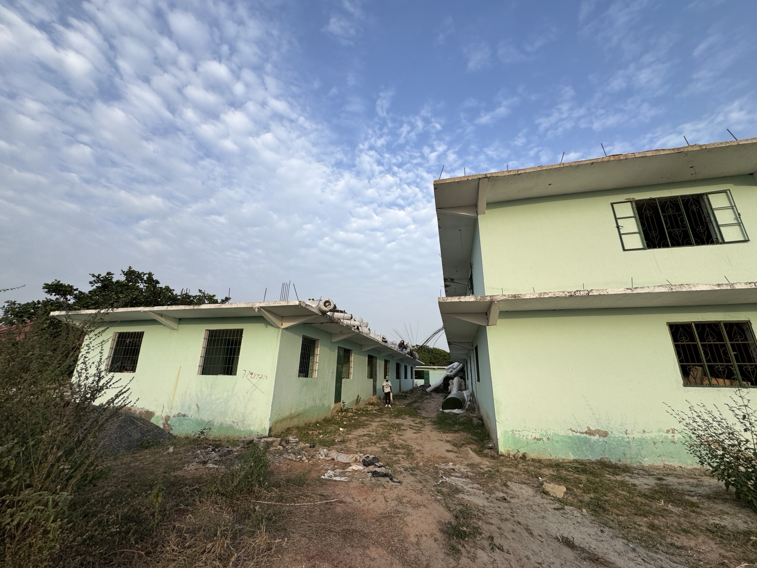 Building complex of a LiChAID project